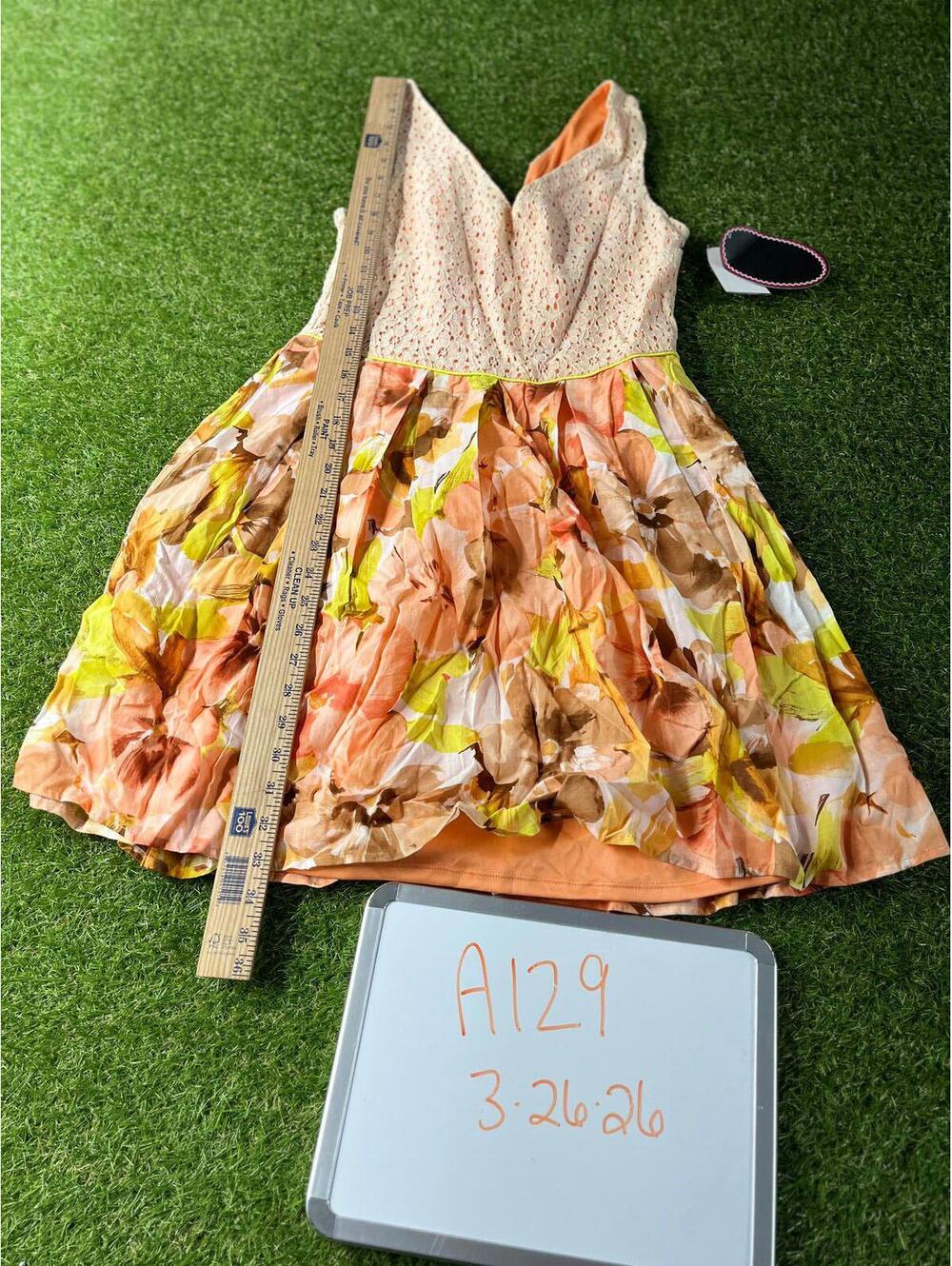 PAPER‎ DOLL Floral Print Dress Size 11 Orange